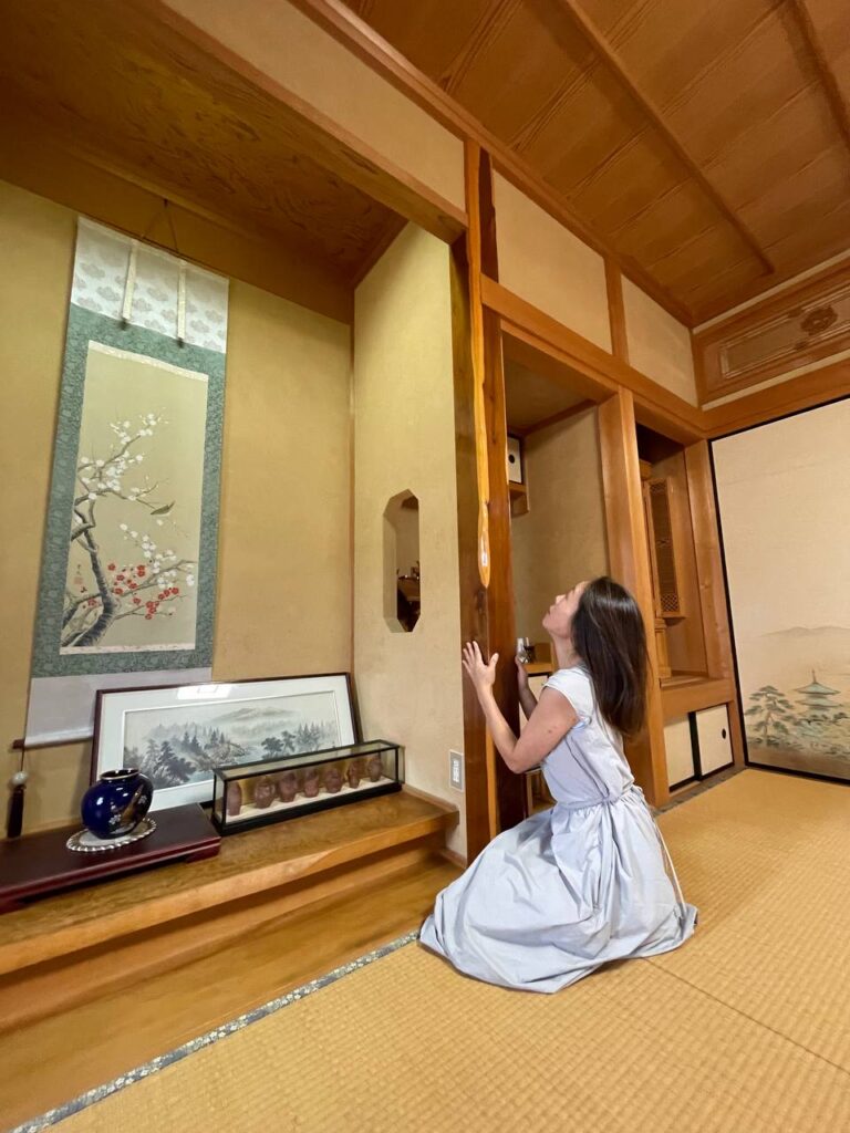 Guesthouse Omusubi Nakatsugawa owner