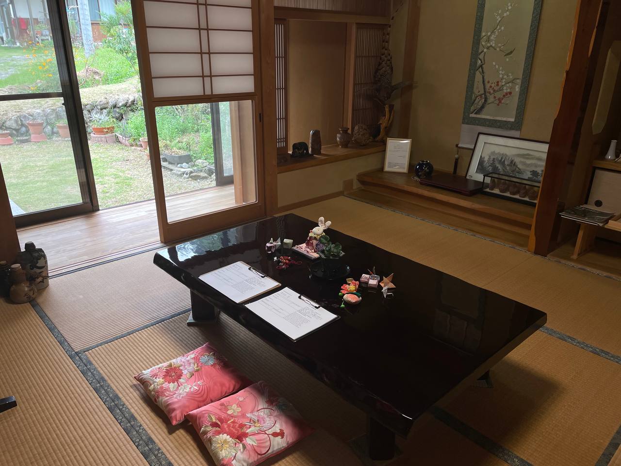 Guesthouse Omusubi Nakatsugawa living room