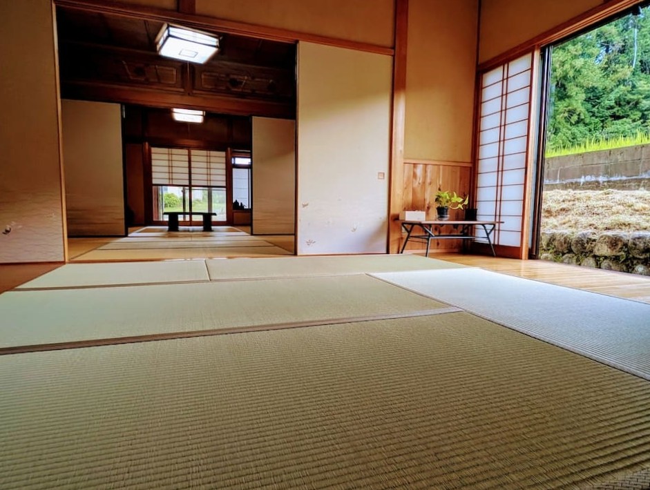 Guesthouse Omusubi Nakatsugawa bedroom
